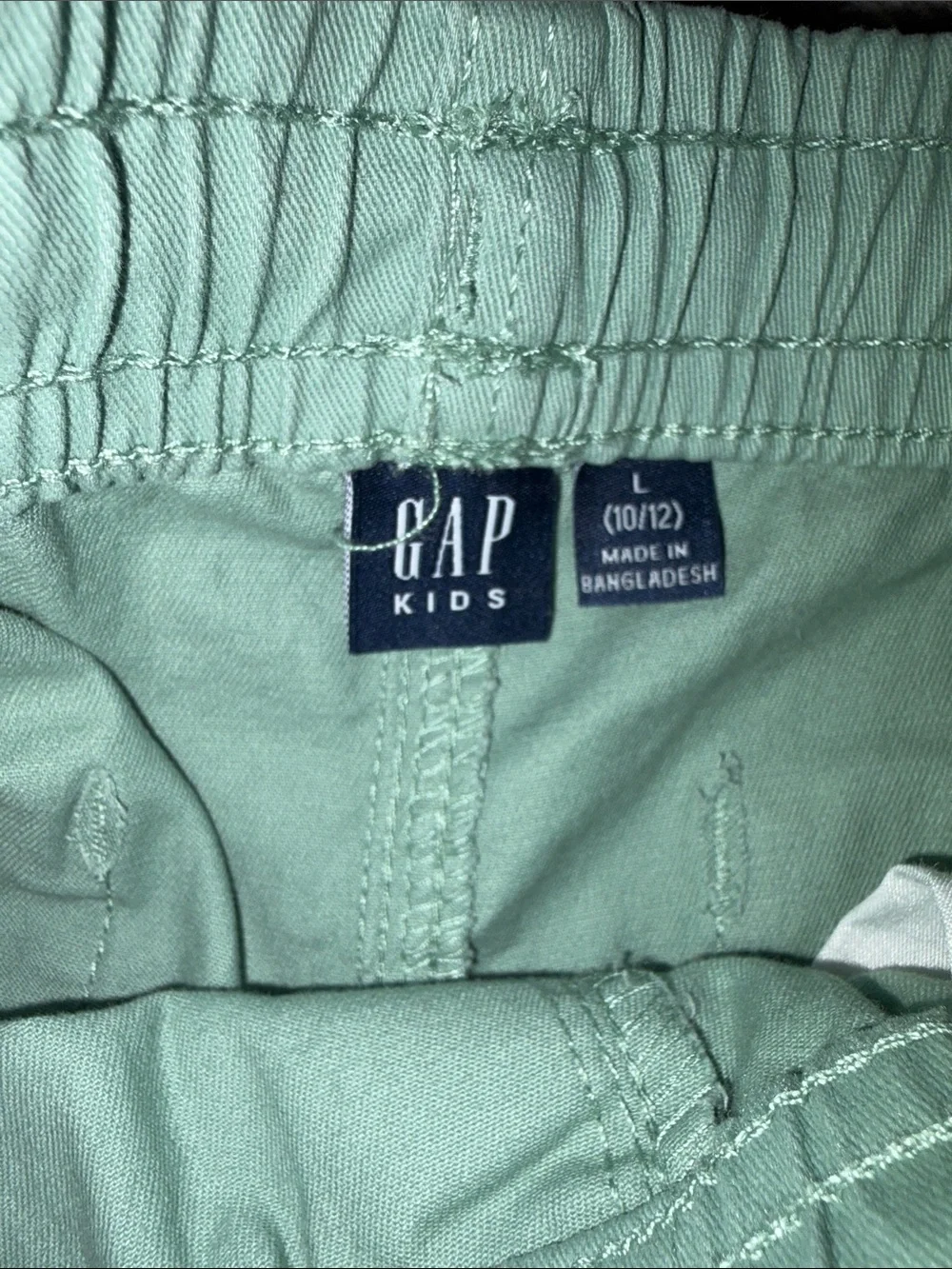 GAP kids Two-Pack Hybrid Shorts in Khaki and Sage Green. 10/12 Large